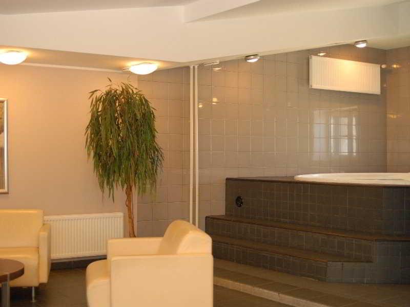 Hestia Hotel Maestro Old Town Tallinn Bagian luar foto