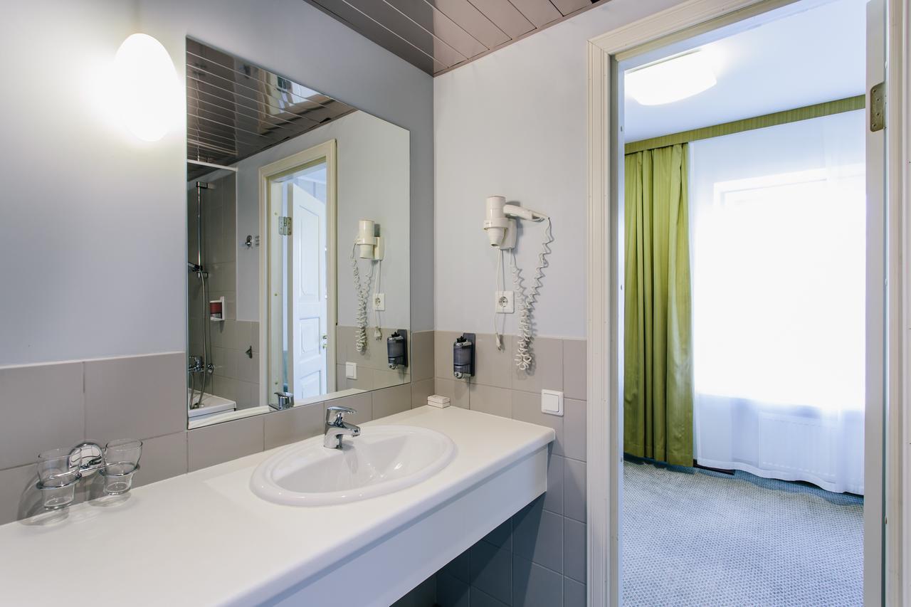 Hestia Hotel Maestro Old Town Tallinn Bagian luar foto