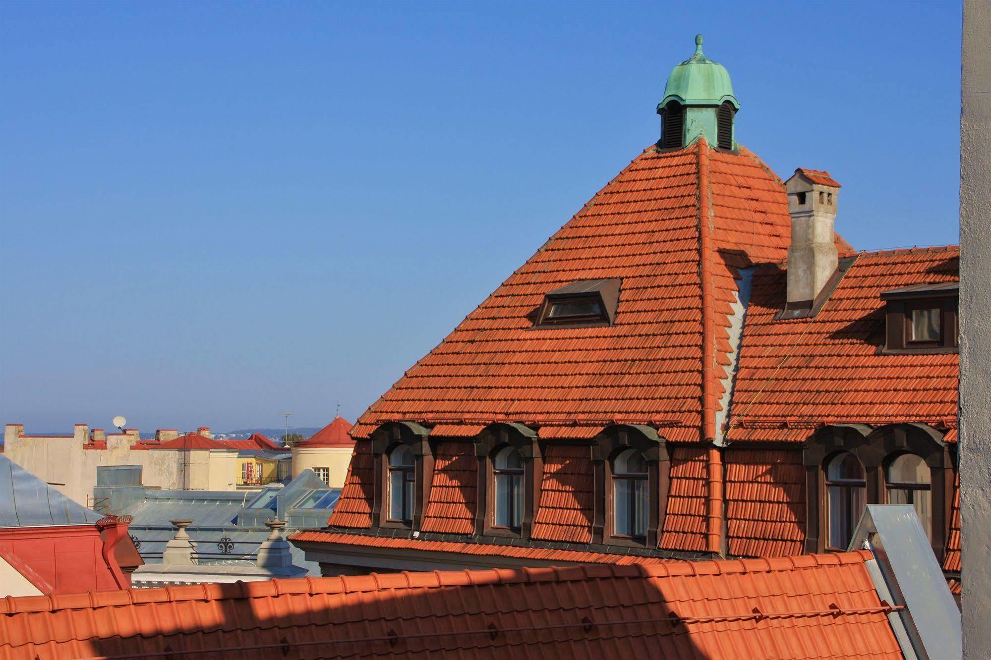 Hestia Hotel Maestro Old Town Tallinn Bagian luar foto