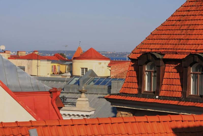 Hestia Hotel Maestro Old Town Tallinn Bagian luar foto