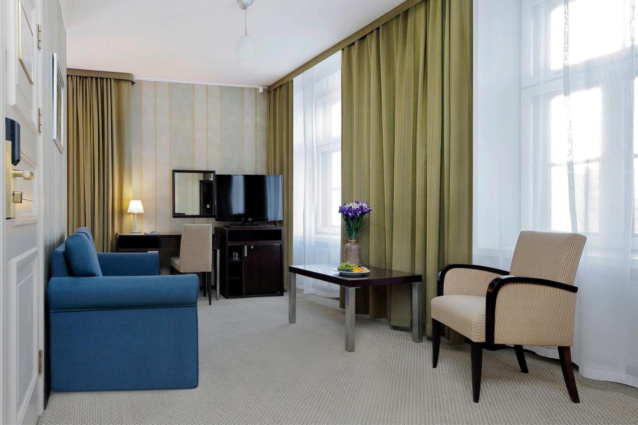 Hestia Hotel Maestro Old Town Tallinn Bagian luar foto